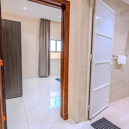 شقة خاصة مؤثثة بالكامل للتأجير اليومي Hafar Al-Batin Exterior photo