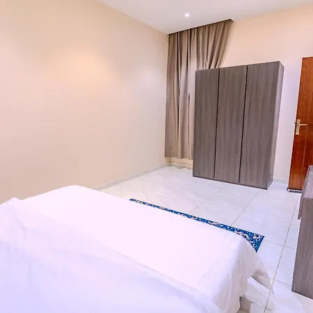 شقة خاصة مؤثثة بالكامل للتأجير اليومي Hafar Al-Batin Exterior photo