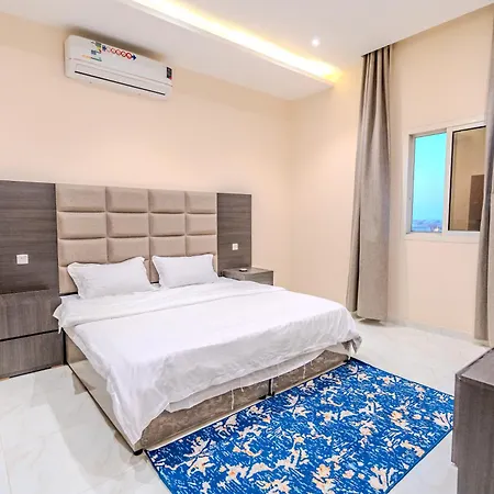 شقة خاصة مؤثثة بالكامل للتأجير اليومي Hafar Al-Batin Exterior photo