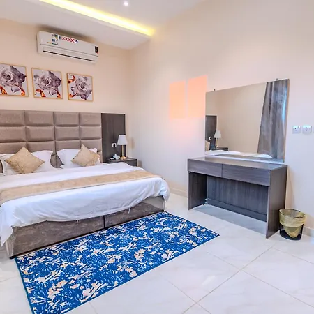 شقة خاصة مؤثثة بالكامل للتأجير اليومي Hafar Al-Batin Exterior photo