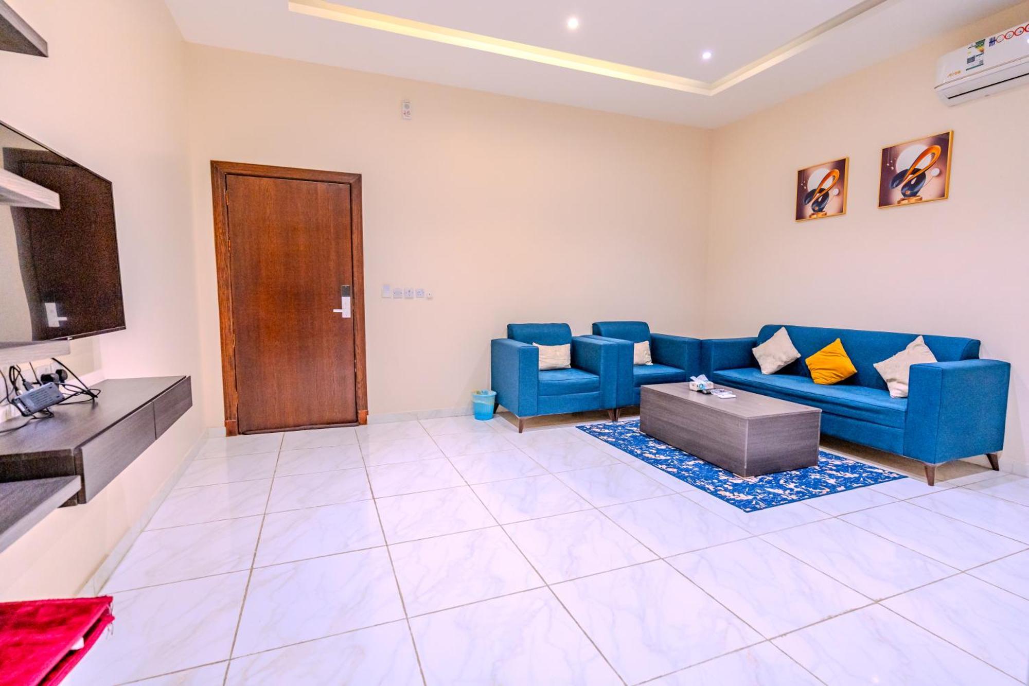 خاصة مؤثثة بالكامل للتأجير اليومي Apartment Hafar Al-Batin